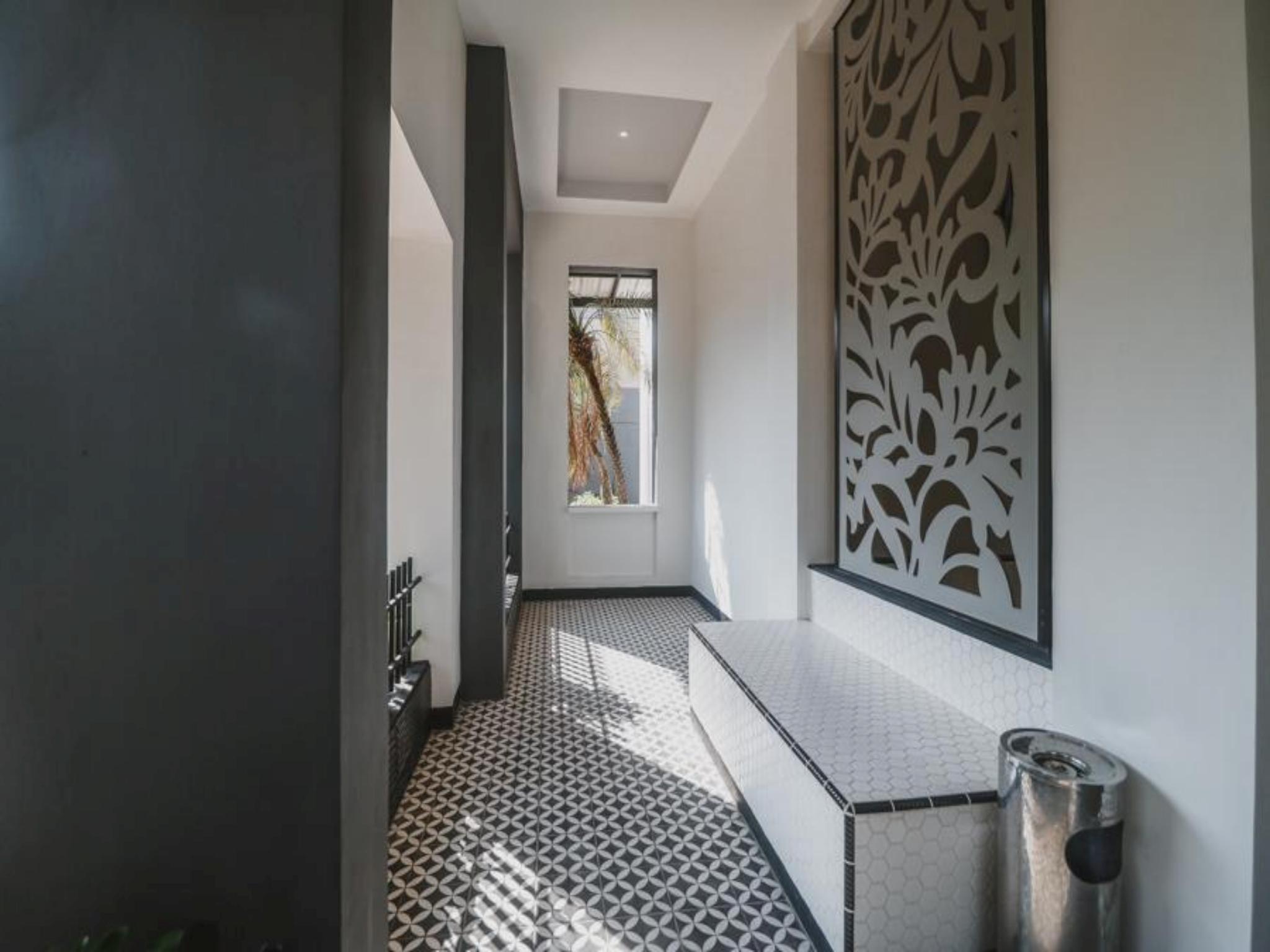Reddoorz Plus Near Mall Slipi Jaya Джакарта Экстерьер фото